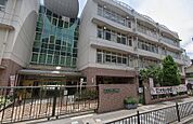 豊中市立大池小学校（351m）