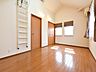 室内：2階南側居室約7.6帖
