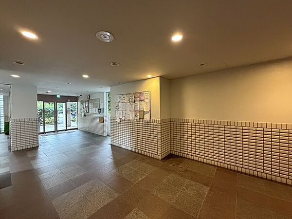 エントランスを拡大表示
