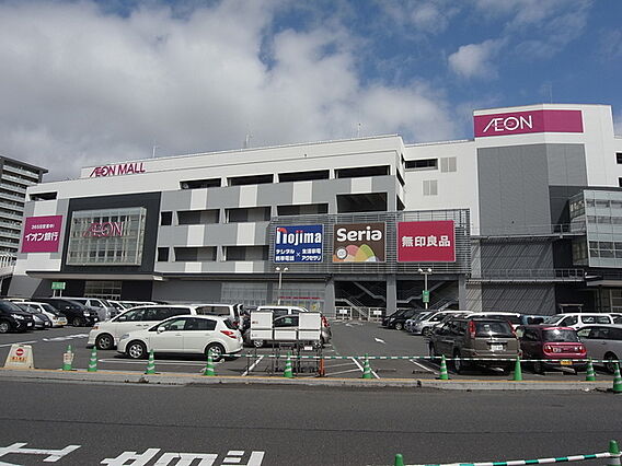 イオンモール八...