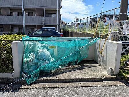 ゴミ集積所