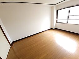 ジュリアハイツ 202 2階1DKのリビング/ダイニング