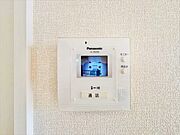 同一建物内203号室内装写真転載