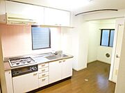 人気のシステムキッチン