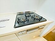 同一建物内106号室内装写真転載