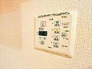 同一建物内205号室内装写真転載
