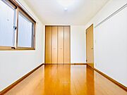 同一建物内101号室内装写真転載
