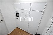 宅配BOXもございます♪