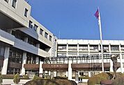 役所「多摩市役所まで317m」