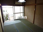 大きい窓の居室