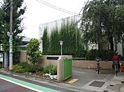 幼稚園、保育園「上祖師谷保育園まで420m」