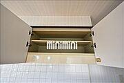 キッチンの上部の収納です。