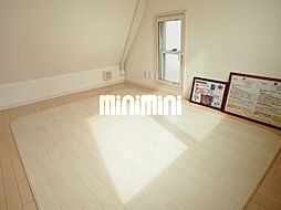 ロイヤルハワイアン 301 3階ワンルームのリビング/ダイニング