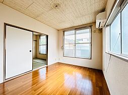 ペルニーノ1 2DKの写真