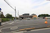 コンビニ「セブンイレブンまで270m」