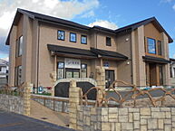 京都府木津川市梅美台2丁目：物件画像／ホームメイトＦＣ高の原駅前店　 ALPHA　ESTATE