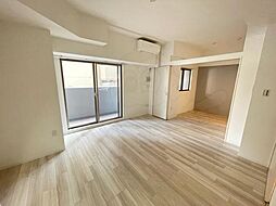 Osaka Metro御堂筋線 江坂駅 徒歩5分の賃貸マンション 12階1LDKのリビング/ダイニング