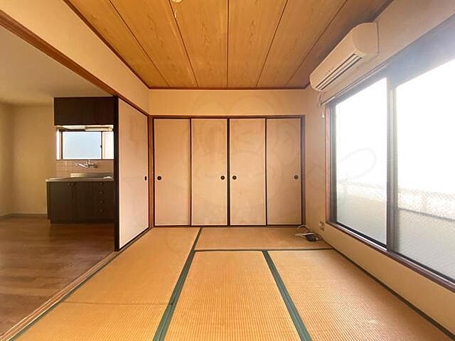 寝室