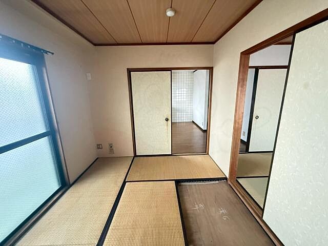 寝室