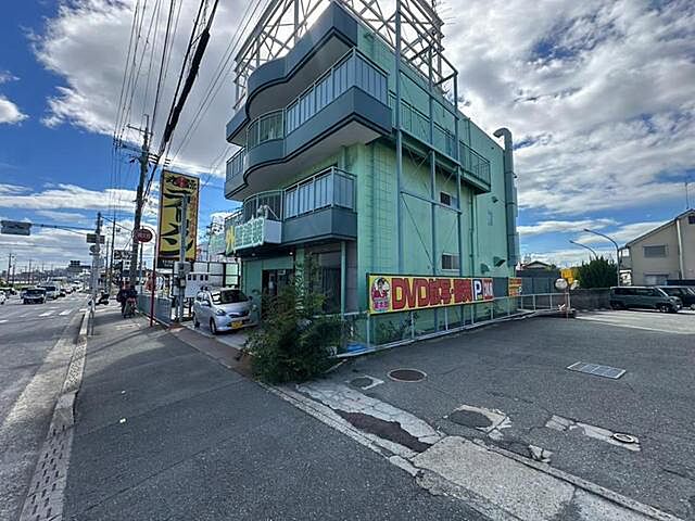 4 / 10