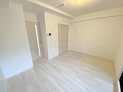 プライマル新大阪 8階1Kのリビング/ダイニング