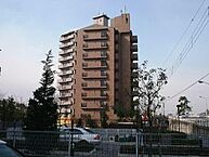 大阪府吹田市芳野町5番47号：物件画像／株式会社GLUCK 賃貸住宅サービス FC東三国店