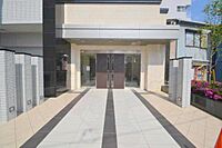 大阪府大阪市淀川区十三本町1丁目12番6号：物件画像／株式会社GLUCK 賃貸住宅サービス FC東三国店