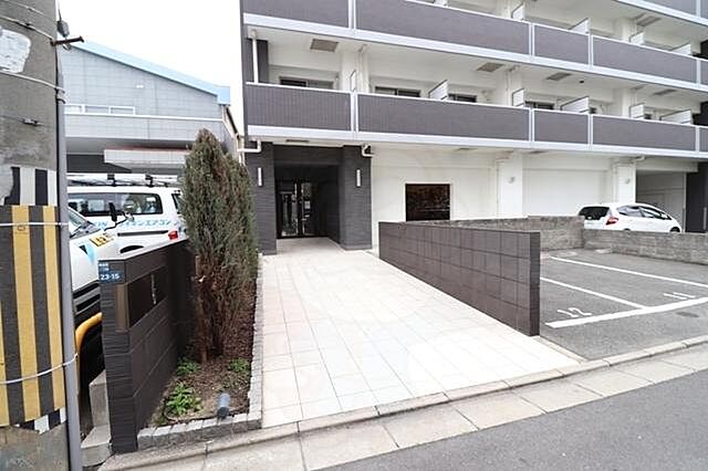 エントランス