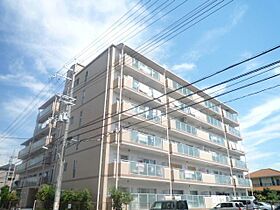 ビージーレックス  ｜ 兵庫県尼崎市富松町１丁目（賃貸マンション3LDK・5階・70.00㎡） その1