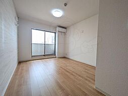 大阪モノレール彩都線 豊川駅 徒歩5分の賃貸アパート 3階1LDKのリビング/ダイニング