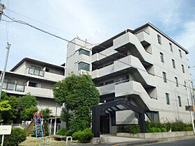 大阪府堺市北区百舌鳥陵南町３丁（賃貸マンション3LDK・4階・69.30㎡） その1