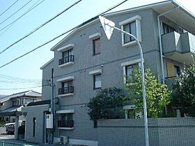 グローリー中百舌鳥  ｜ 大阪府堺市北区百舌鳥梅町３丁（賃貸マンション3LDK・1階・67.00㎡） その1