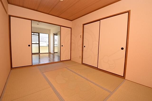 寝室