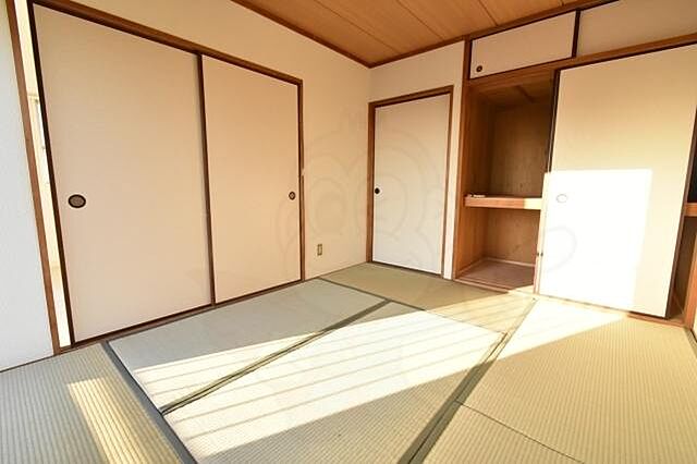 寝室