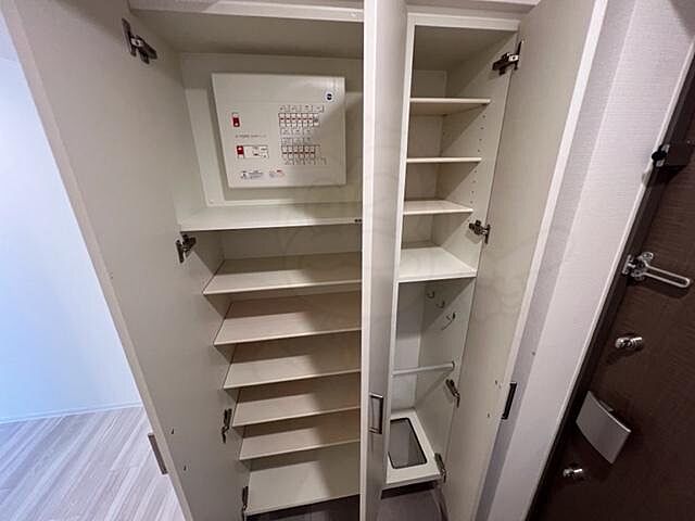 収納