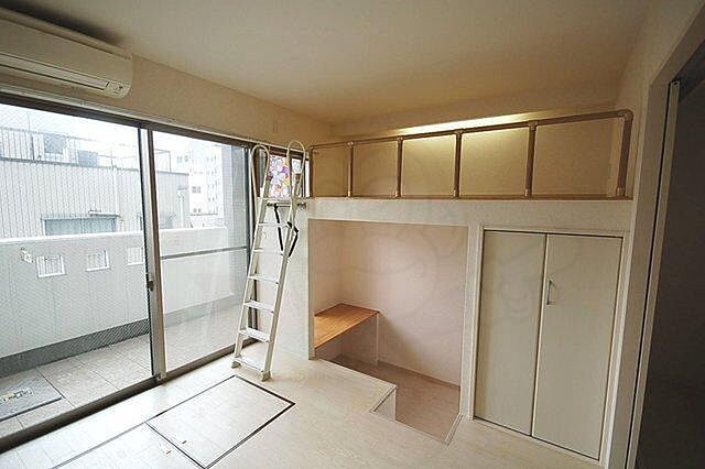 寝室