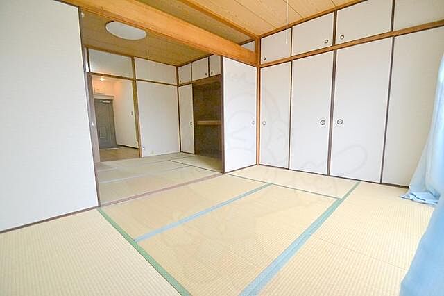 寝室