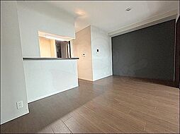 Mayfer 2階1LDKのリビング/ダイニング