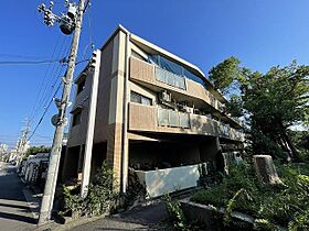 三番館  ｜ 兵庫県尼崎市北竹谷町３丁目（賃貸マンション2LDK・1階・61.38㎡） その1