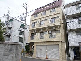 リベラル堺  ｜ 大阪府堺市堺区寺地町東２丁（賃貸マンション1K・4階・18.00㎡） その1