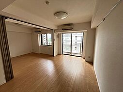 アクティ東仲通り 402 4階1LDKのリビング/ダイニング