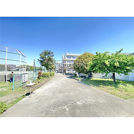 狭山ヶ丘中学校