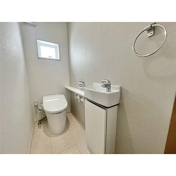 トイレを拡大表示