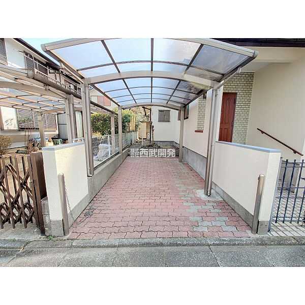 駐車場を拡大表示