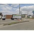ファミリーマート飯能加治小学校前店