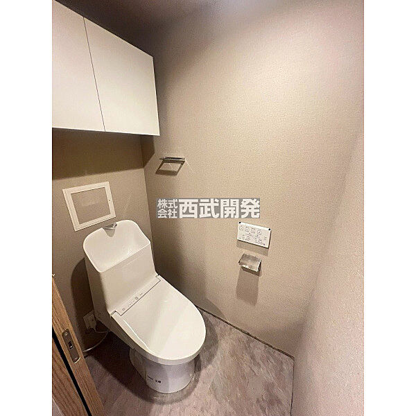トイレを拡大表示