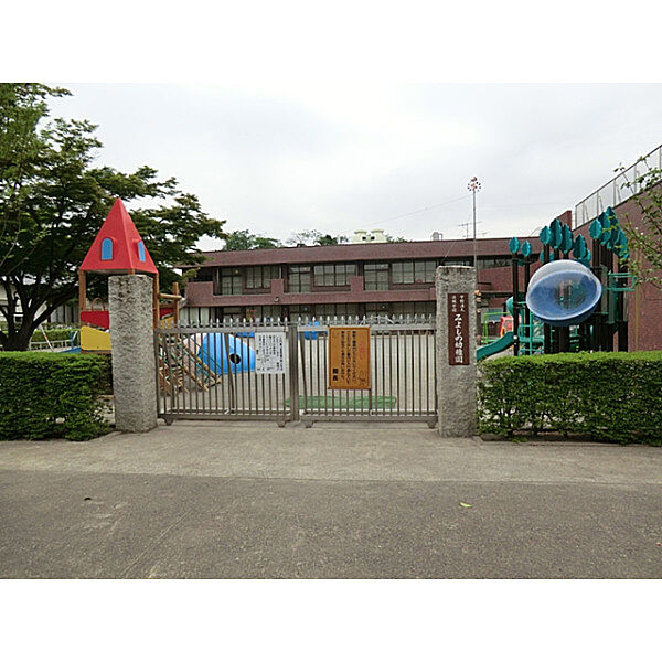 周辺を拡大表示