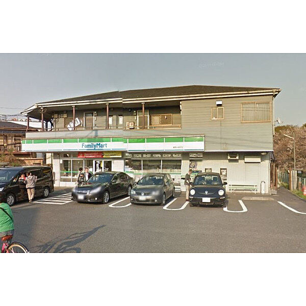 周辺を拡大表示