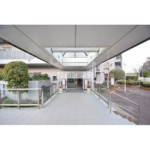 エントランスを拡大表示