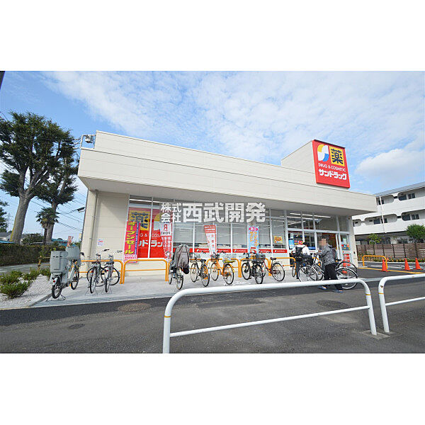 周辺を拡大表示